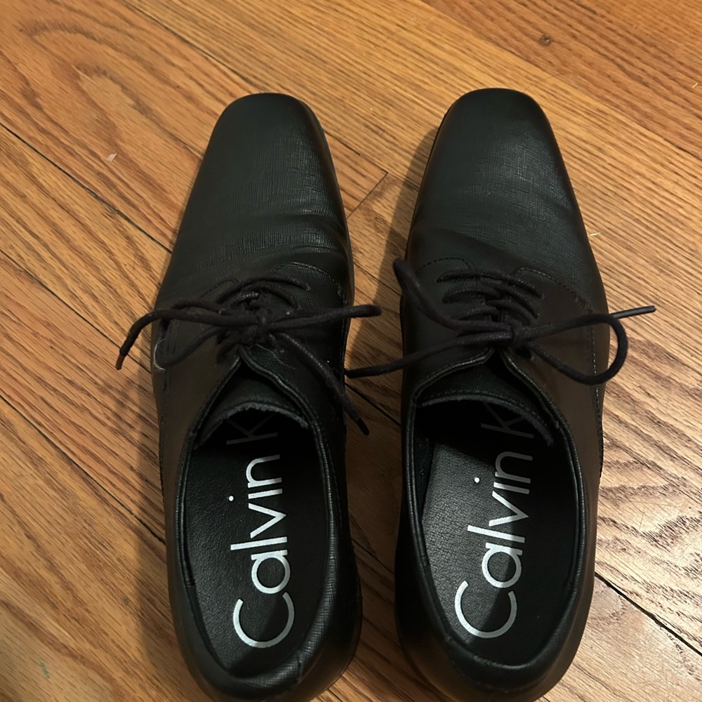 Calvin Klein Black Oxfords Classic and Refined